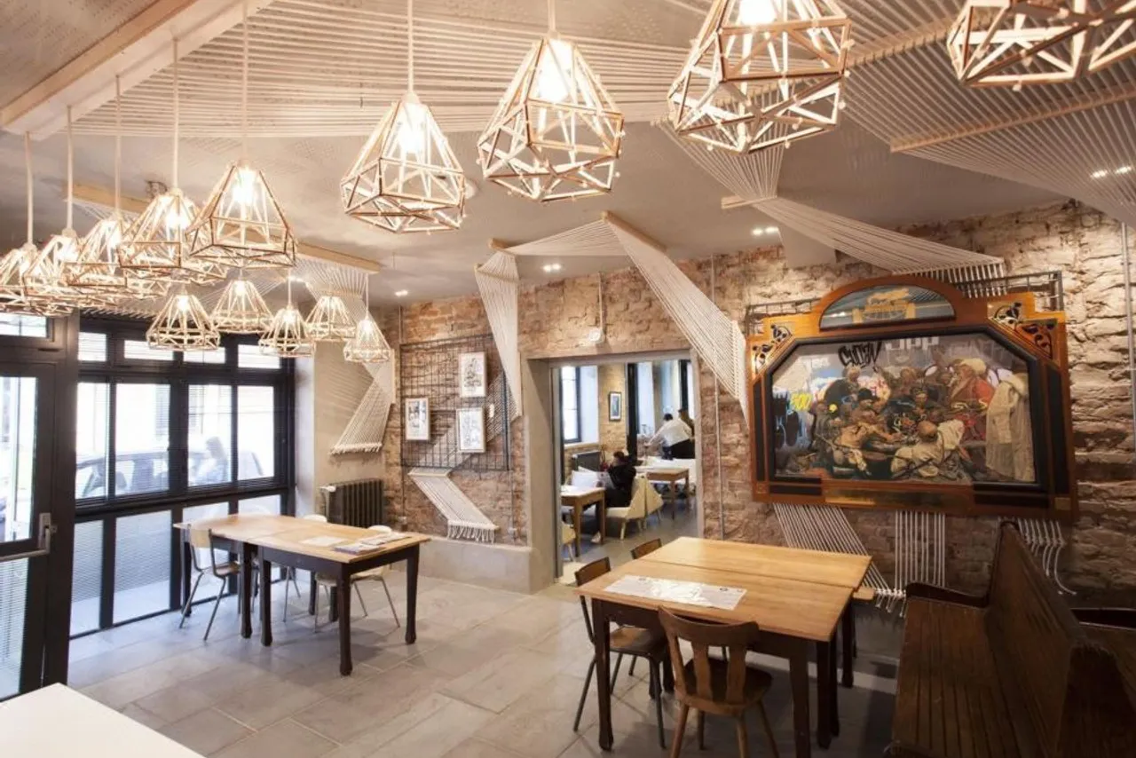 Hôtel Graffalgar — ภาพห้องพักและบรรยากาศ