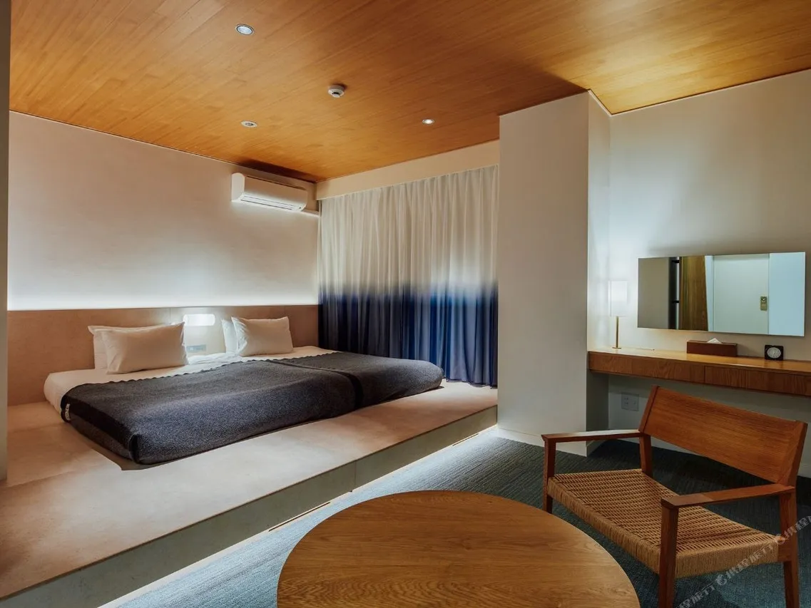 Hotel Graphy Nezu — rooms and atmosphere