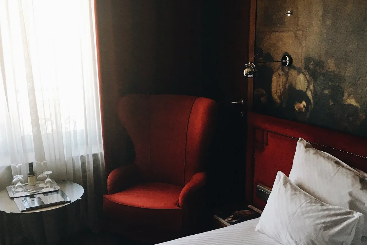 Hotel Hemera — ภาพห้องพักและบรรยากาศ