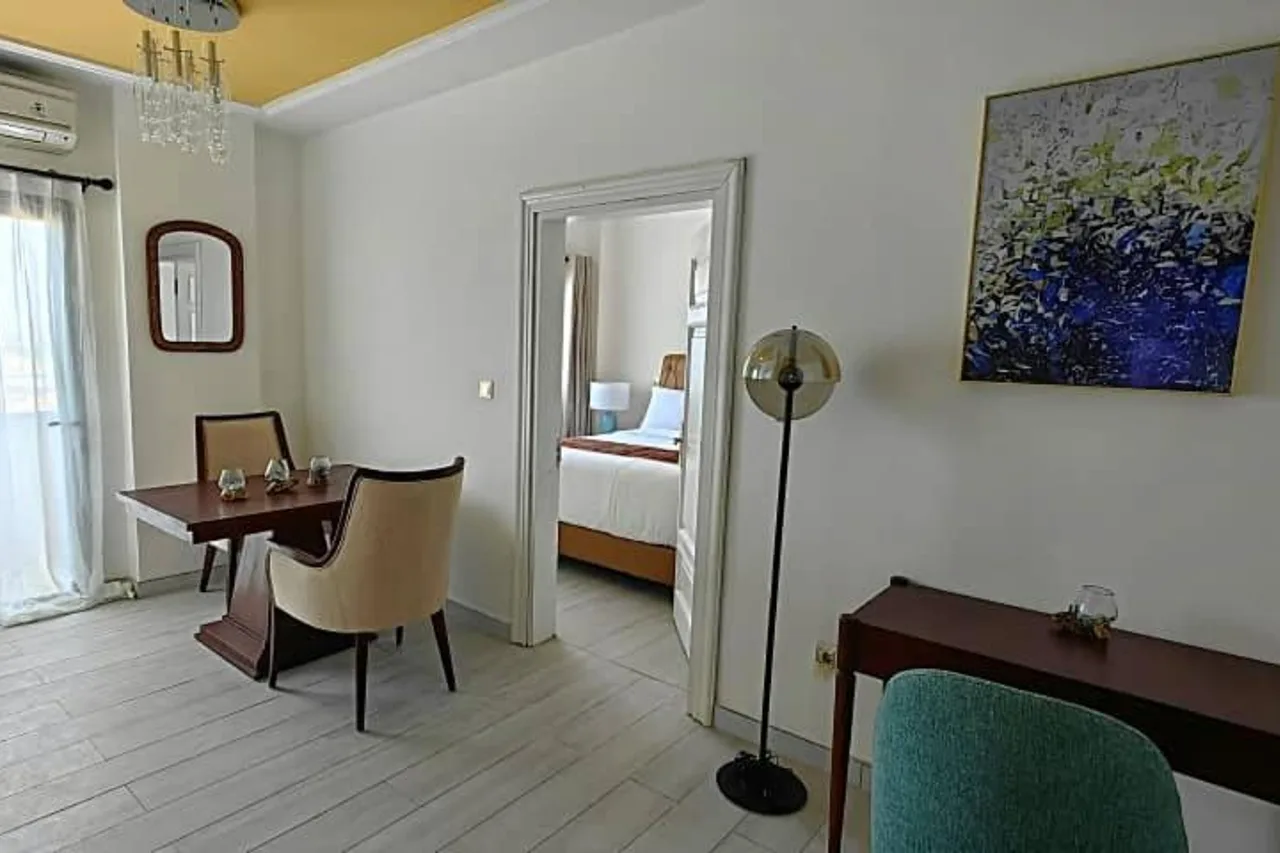 Hotel Hibiscus POG — ภาพห้องพักและบรรยากาศ