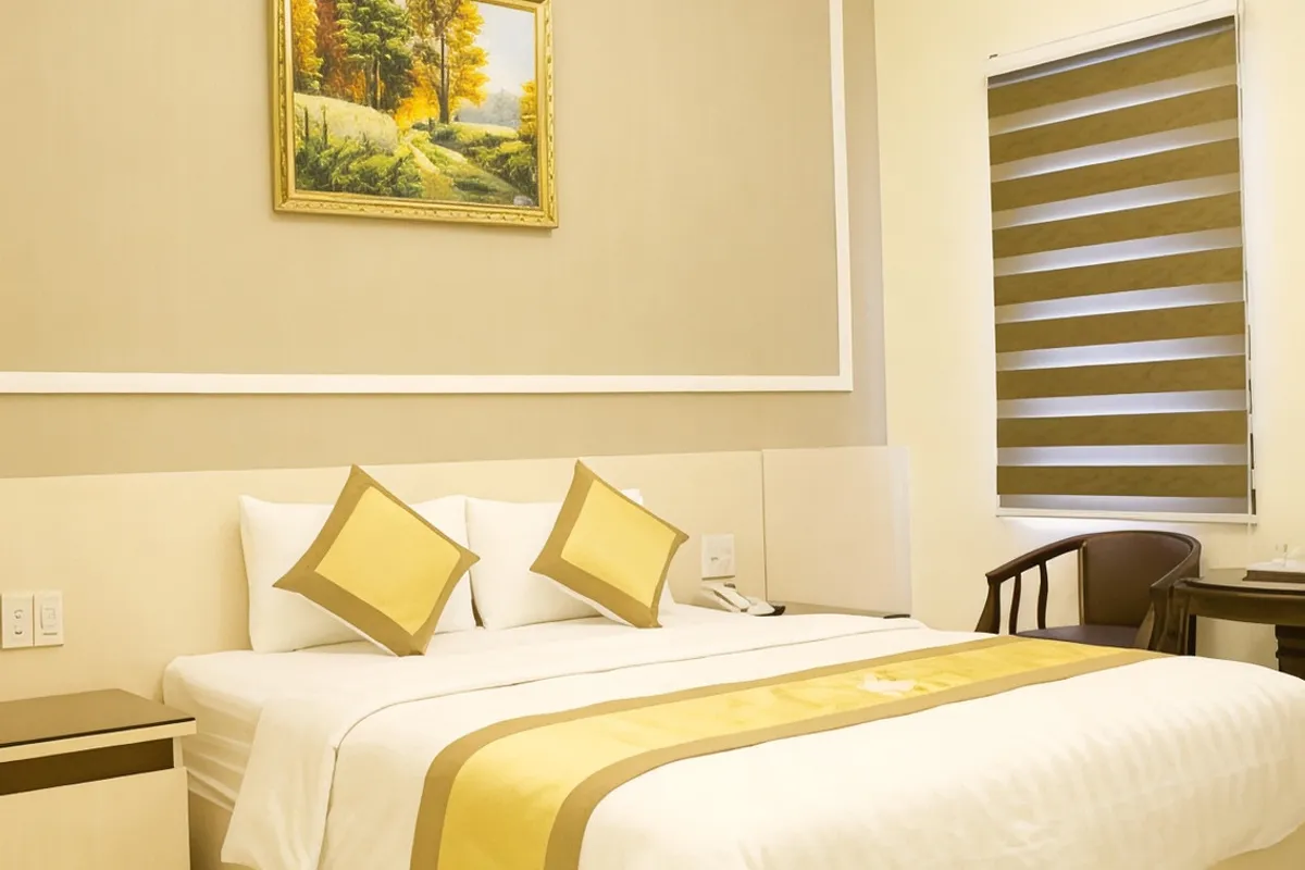 Hotel Hoang Minh Chau Dalat — rooms and atmosphere