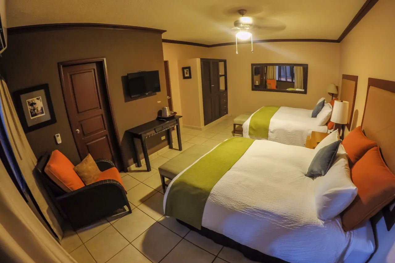 Hotel Humuya Inn — ภาพห้องพักและบรรยากาศ
