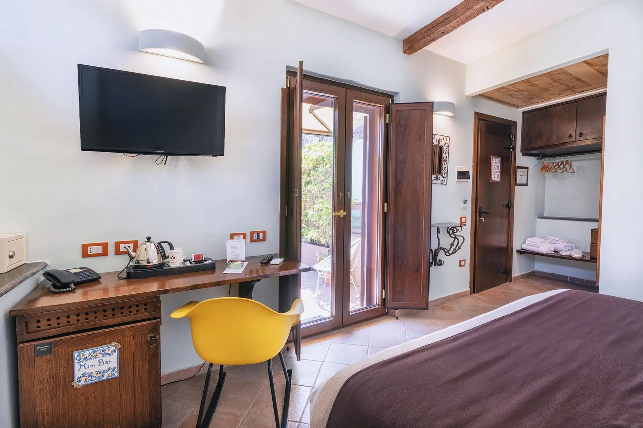 Hotel Il Convento — ภาพห้องพักและบรรยากาศ