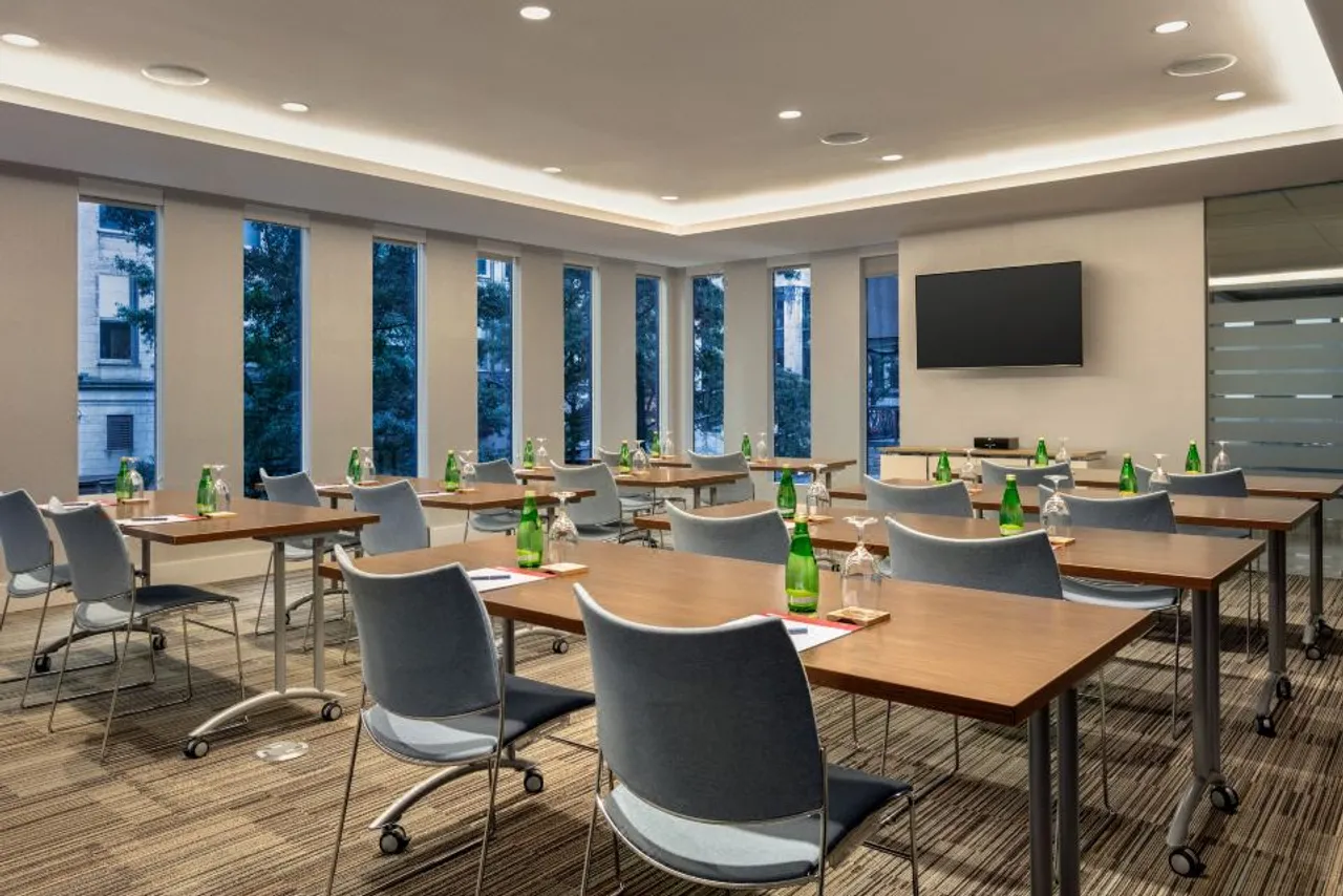 Hotel Indigo Atlanta Downtown — ภาพห้องพักและบรรยากาศ