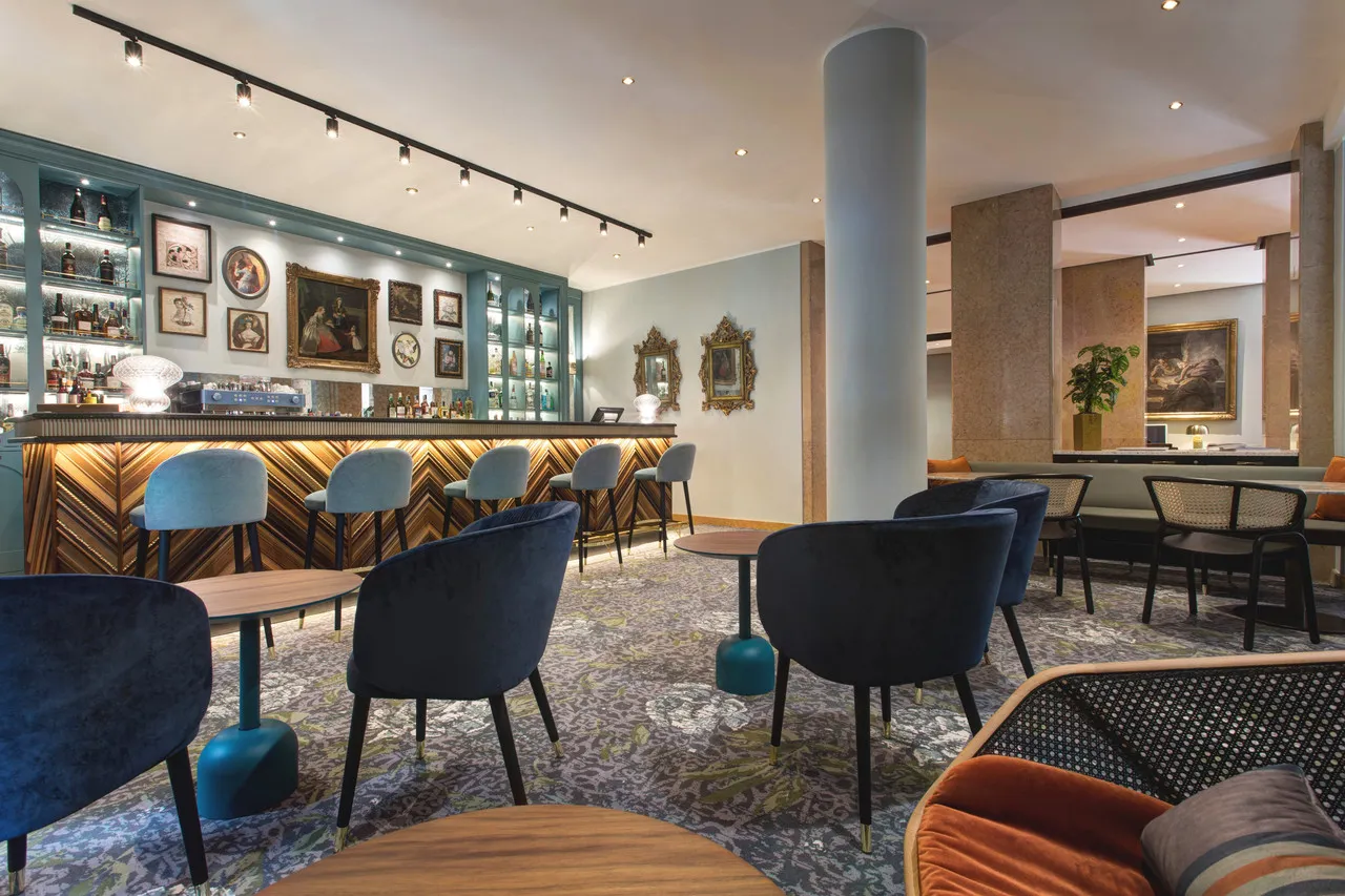 Hotel Indigo Verona — Grand Hotel des Arts — rooms and atmosphere