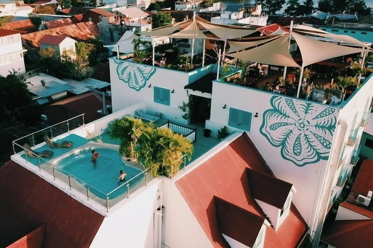 Hotel Isla de Flores — ภาพห้องพักและบรรยากาศ