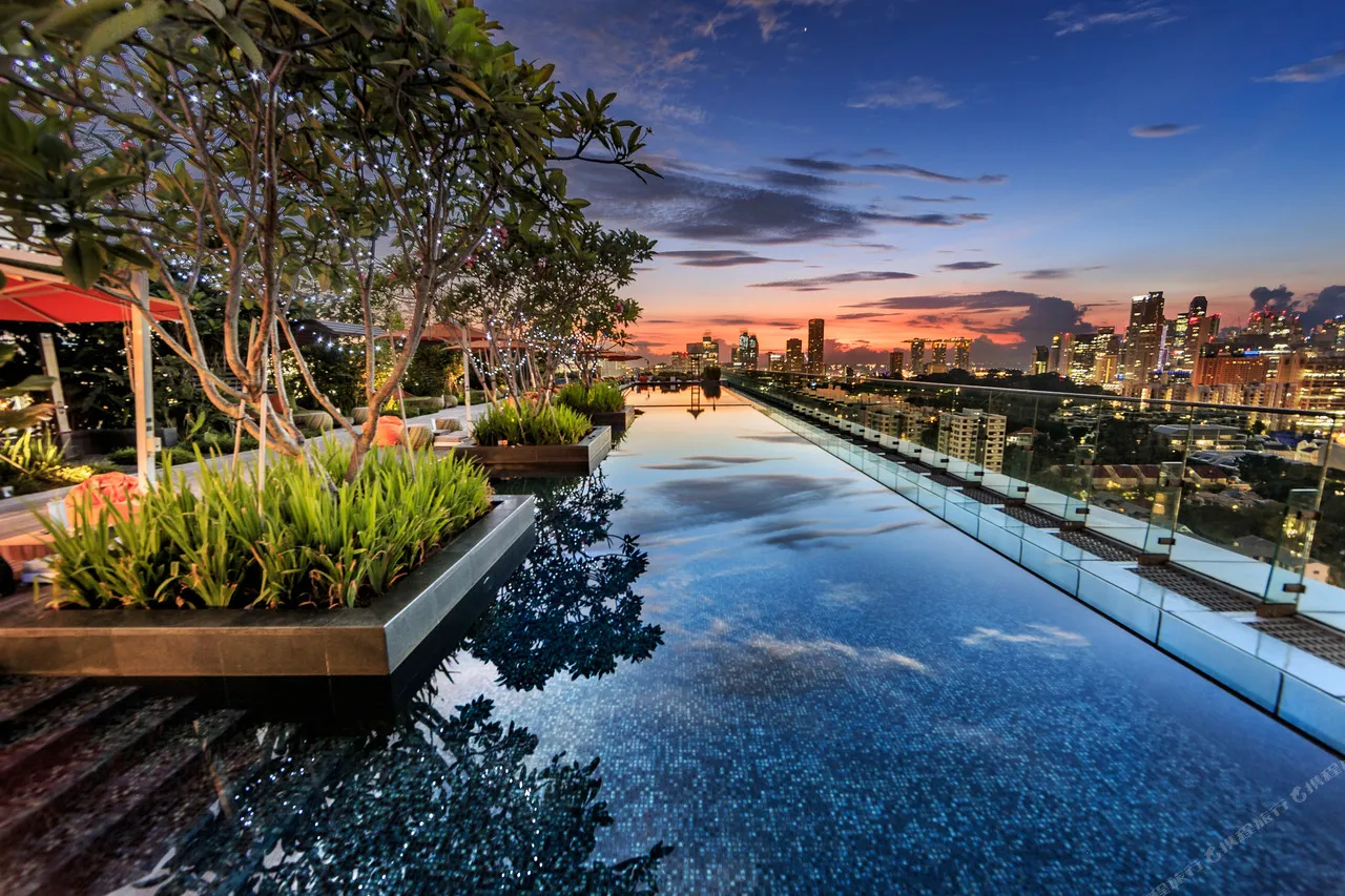 Hotel Jen Orchardgateway Singapore — rooms and atmosphere