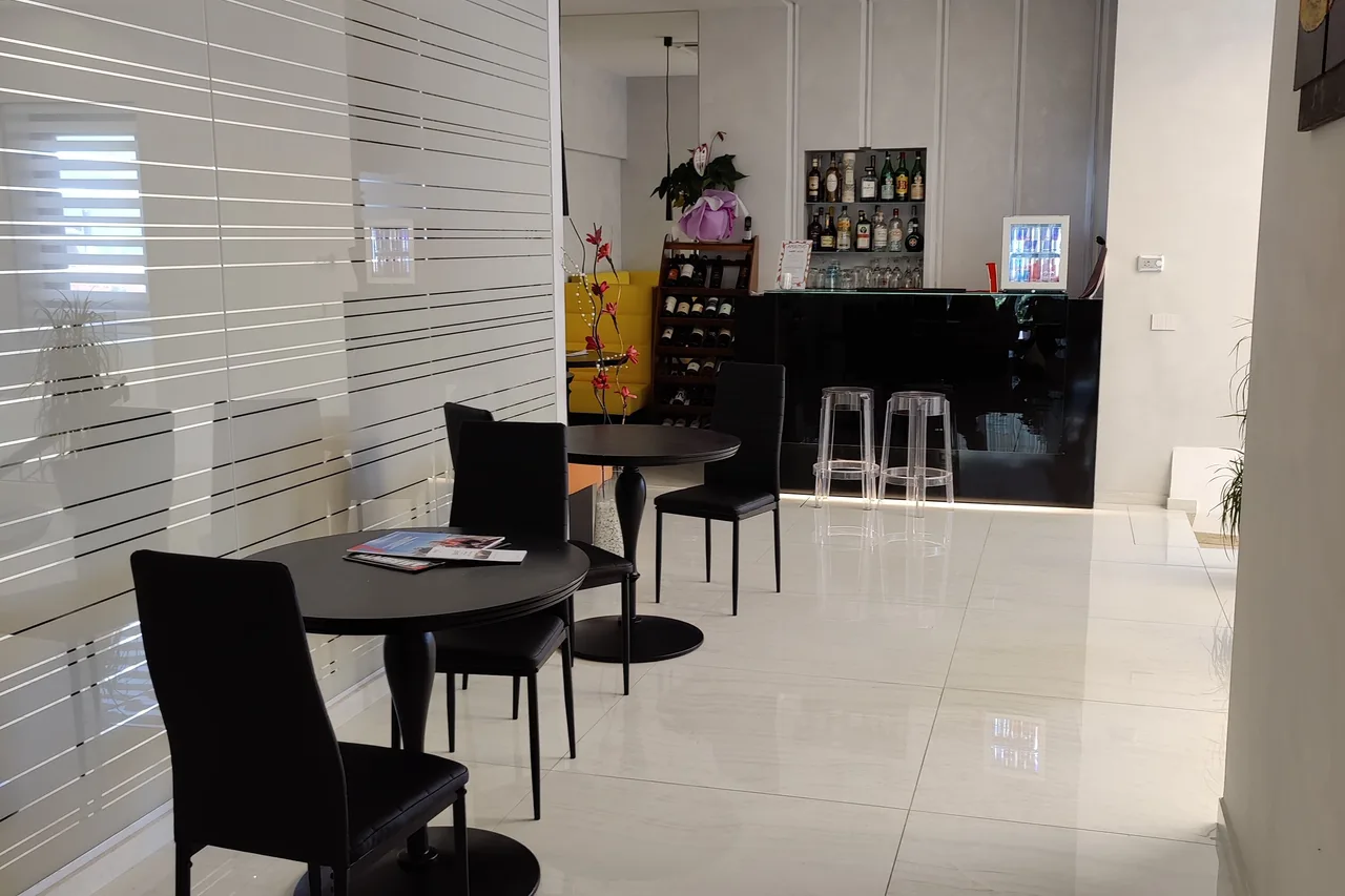 Hotel Joli — โรงแรมในซานมารีโน