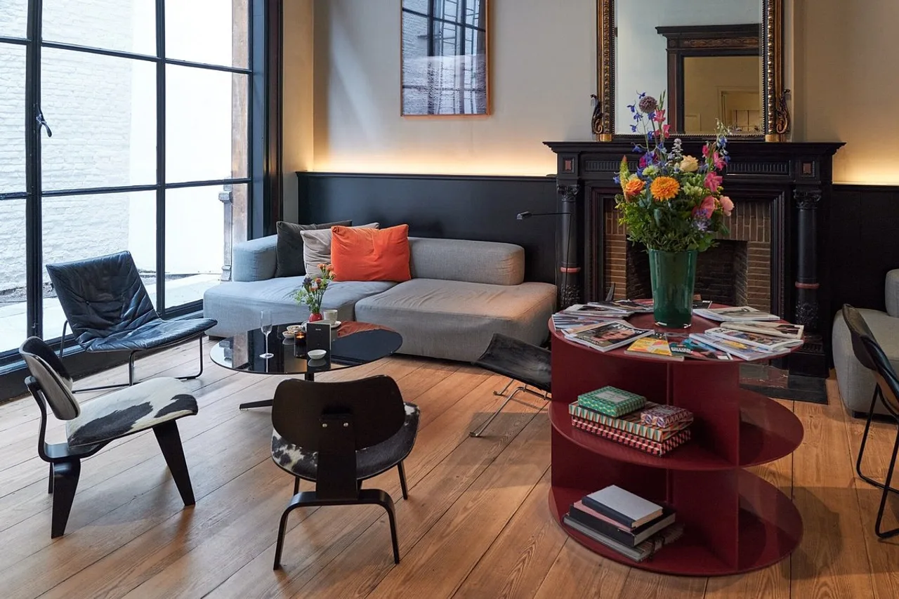 Hotel Julien — ภาพห้องพักและบรรยากาศ