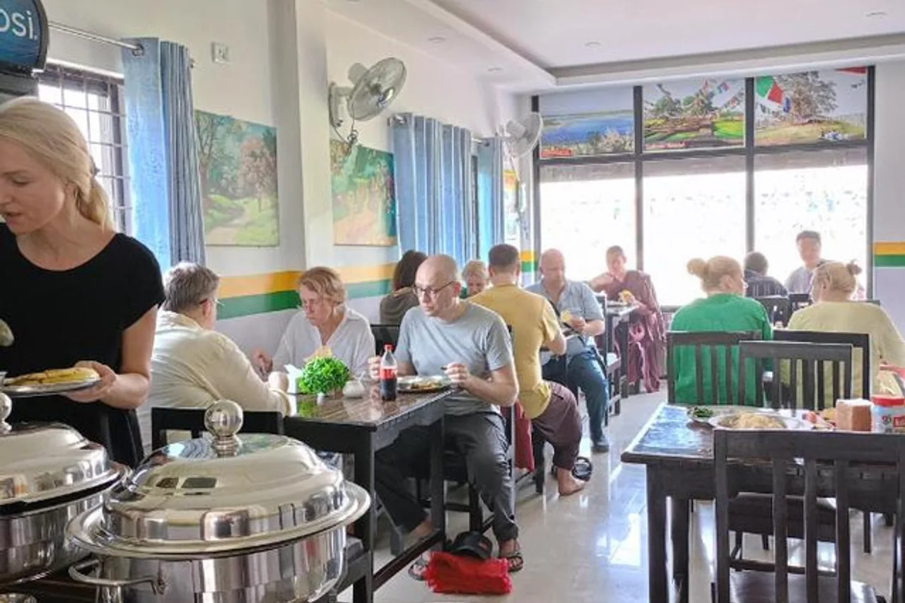 Hotel Kanthak — ภาพห้องพักและบรรยากาศ