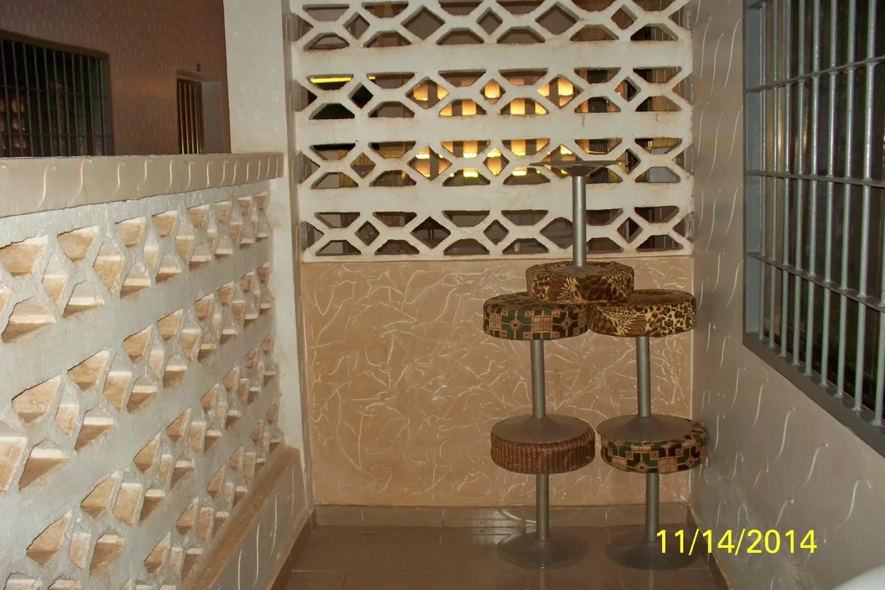 Hotel Karavia — ภาพห้องพักและบรรยากาศ