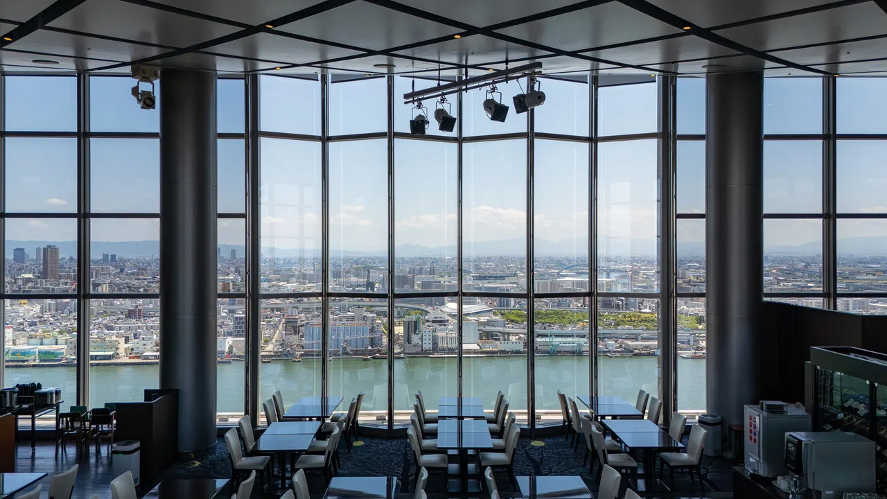 Hotel Keihan Universal Tower — rooms and atmosphere