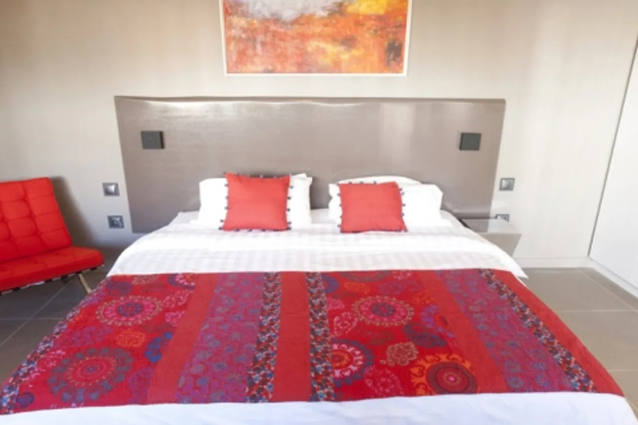 Hotel Ker Alberte — ภาพห้องพักและบรรยากาศ