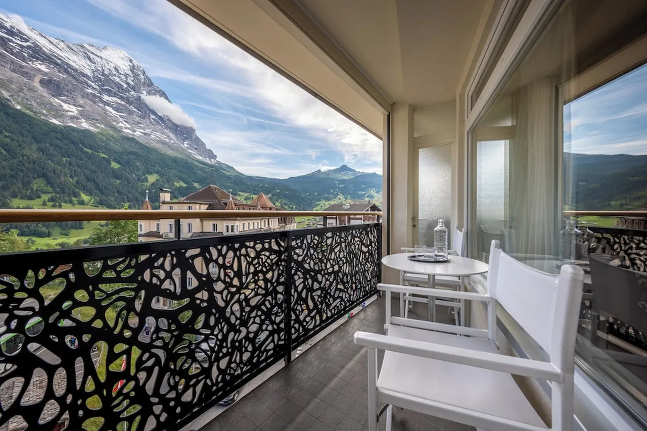 Hotel Kreuz & Post — rooms and atmosphere