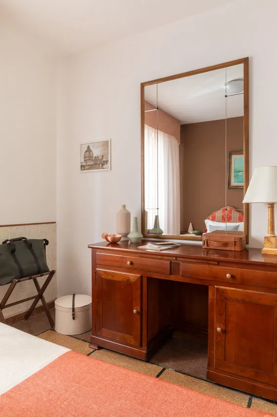 Hotel La Pace Pisa — rooms and atmosphere