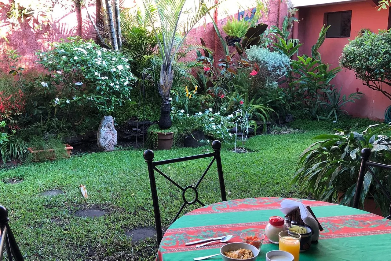 Hotel La Posada del Angel — ภาพห้องพักและบรรยากาศ