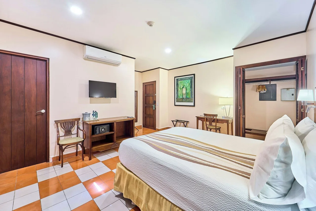 Hotel La Recolección — เลออน