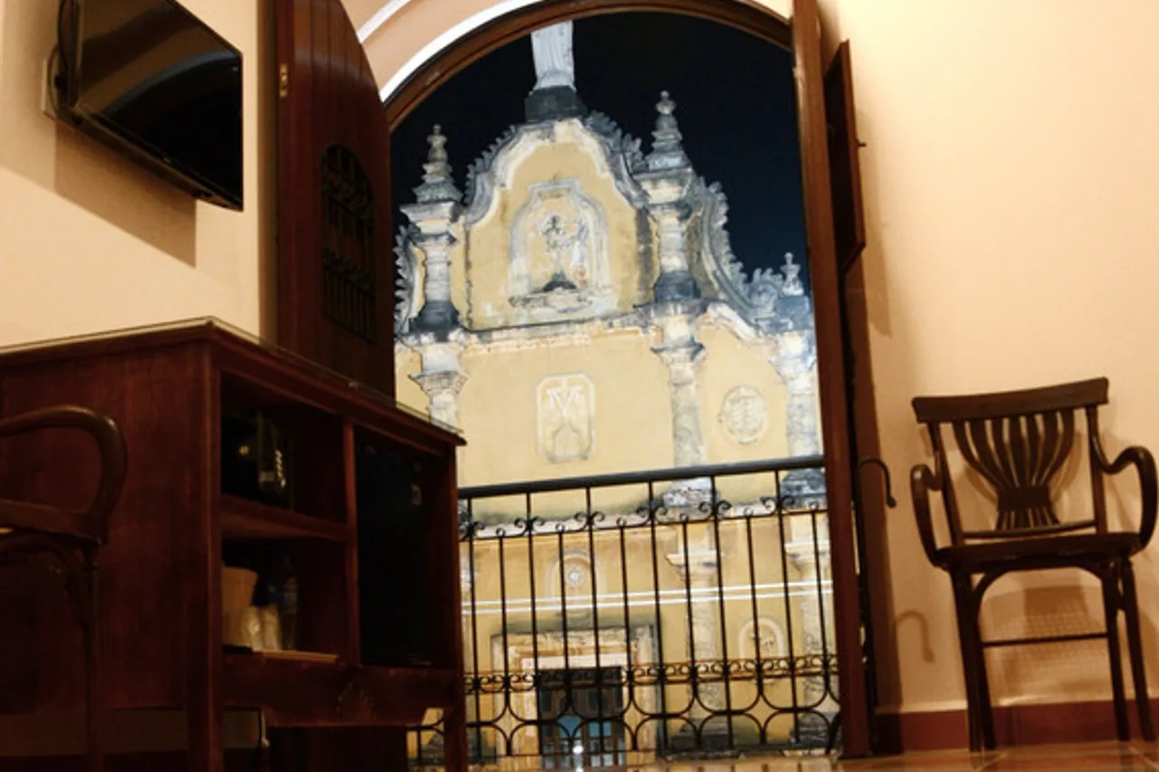 Hotel La Recolección — ภาพห้องพักและบรรยากาศ