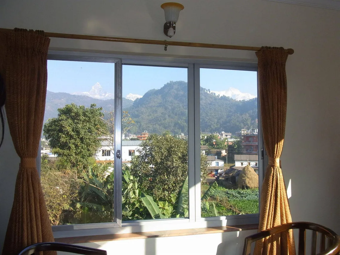 Hotel Lake Star — rooms and atmosphere