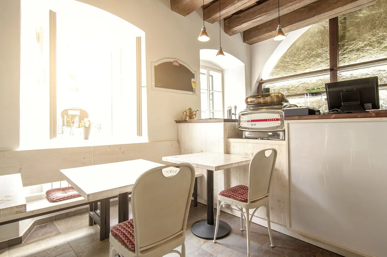 Hotel Largo — rooms and atmosphere