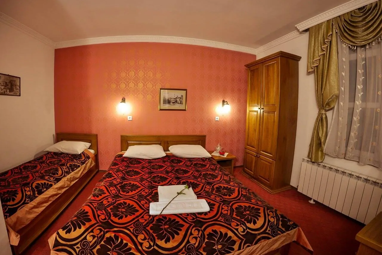Hotel Latinski Most — โรงแรมในซาราเยโว
