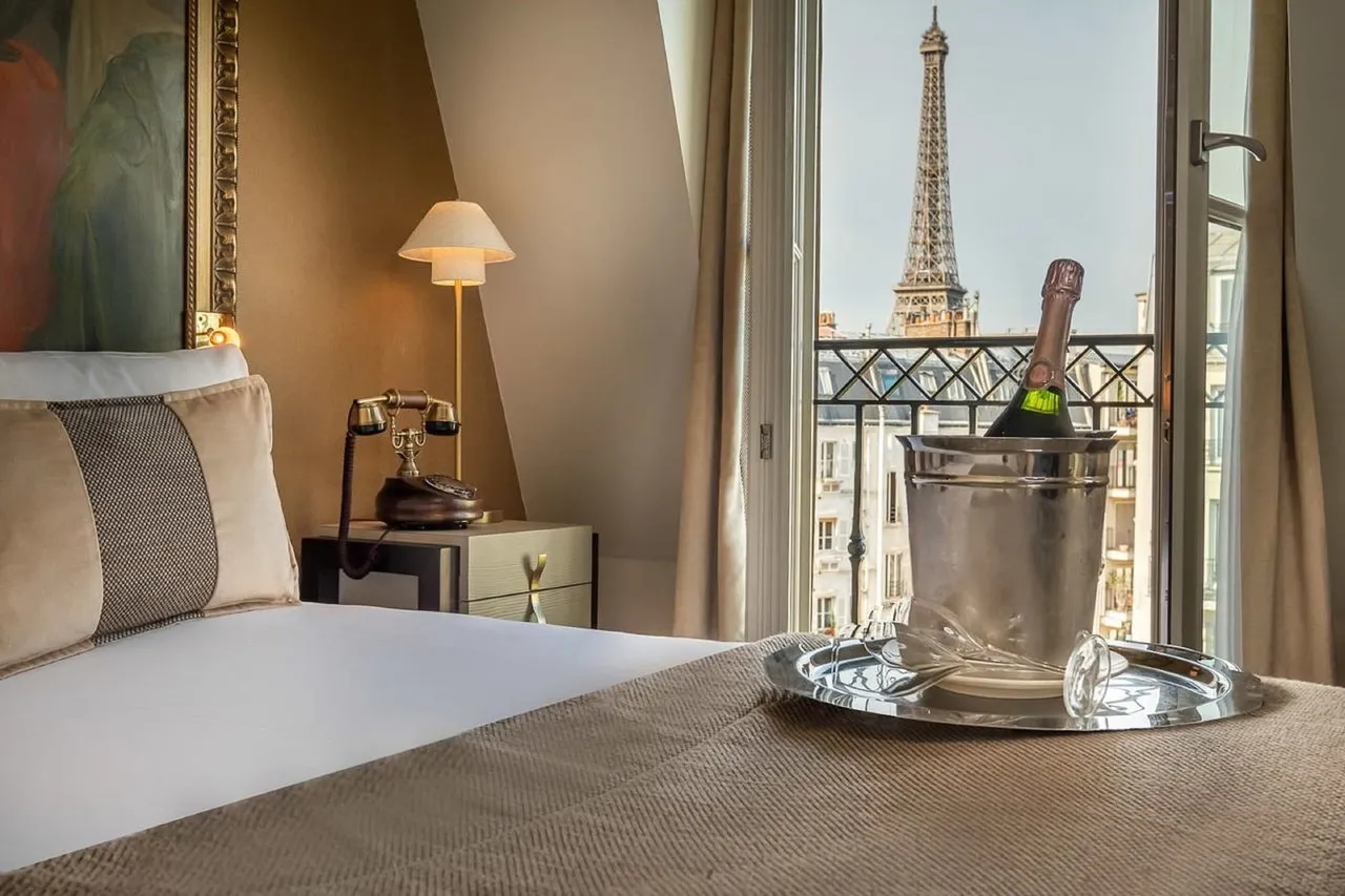 Hotel Le Walt — rooms and atmosphere