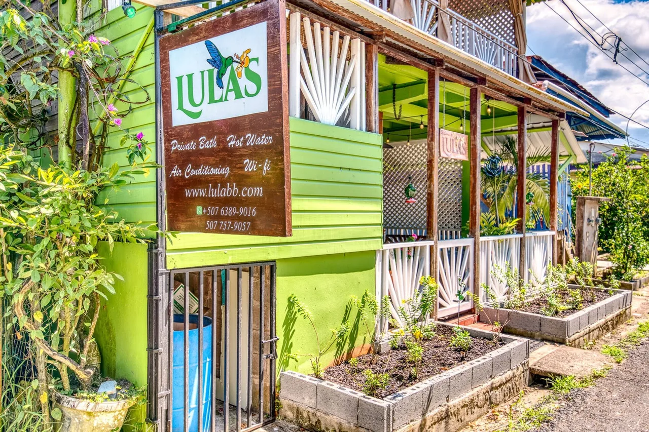 Hotel Lula's Bed and Breakfast — ภาพห้องพักและบรรยากาศ
