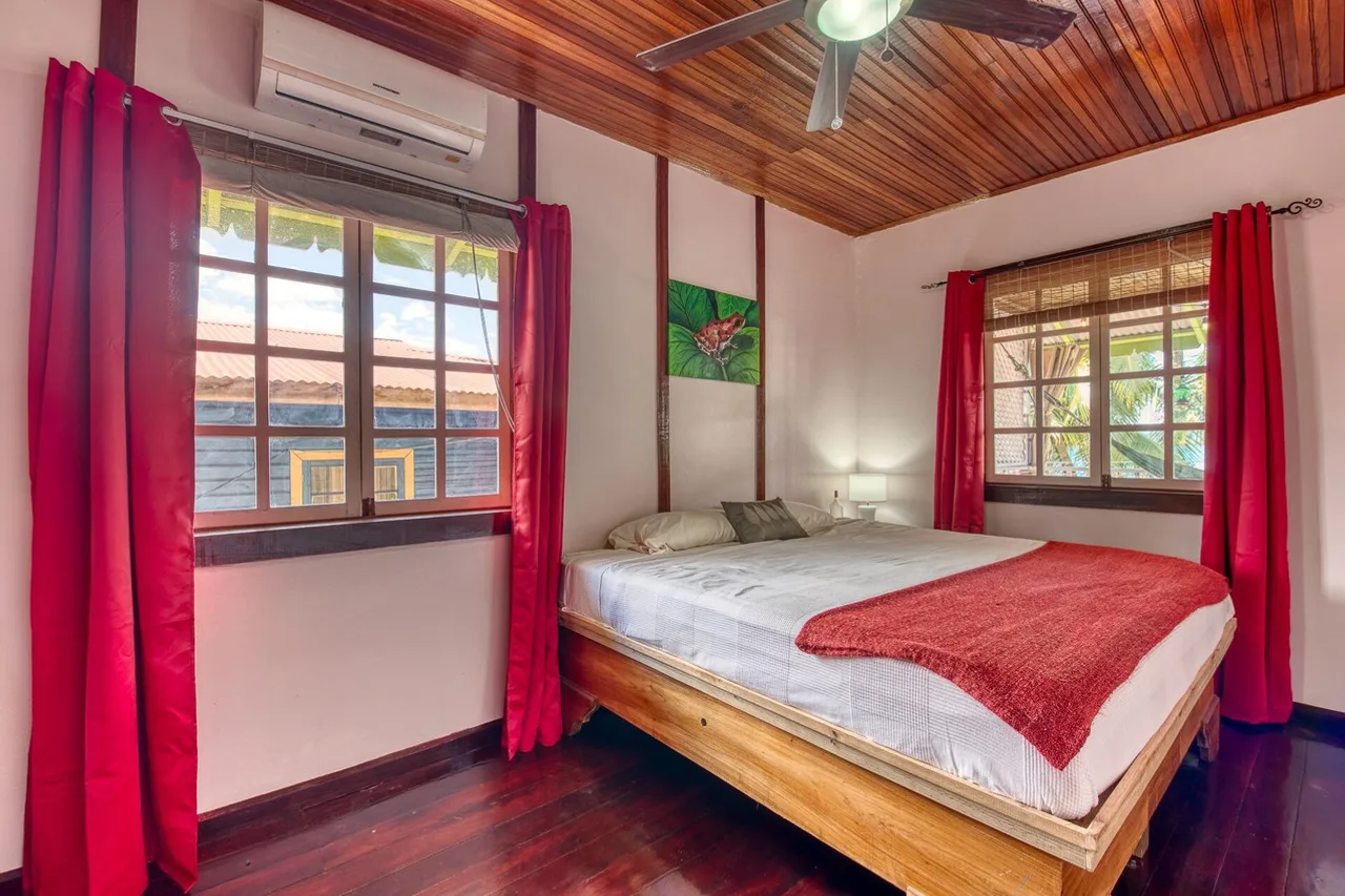 Hotel Lula's Bed and Breakfast — ภาพห้องพักและบรรยากาศ