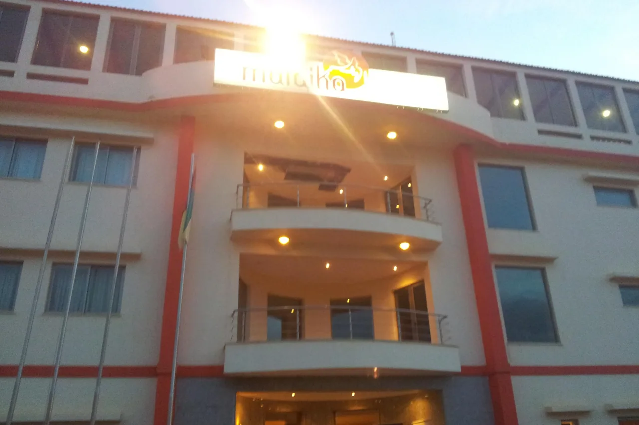 Hotel Malaika — โรงแรมในบิสเซา