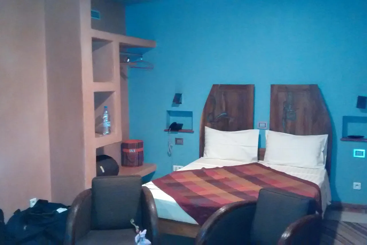 Hotel Malaika — ภาพห้องพักและบรรยากาศ