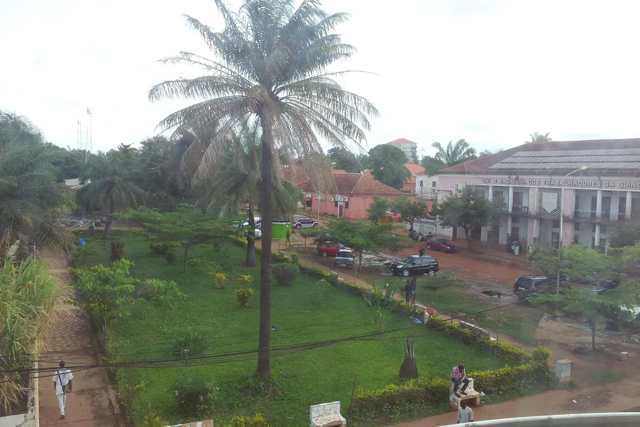 Hotel Malaika — ภาพห้องพักและบรรยากาศ