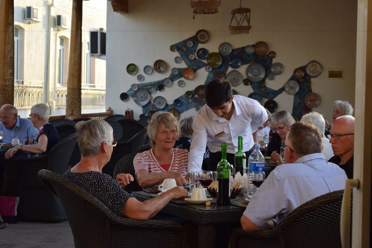 Hotel Malika-Bukhara — ภาพห้องพักและบรรยากาศ