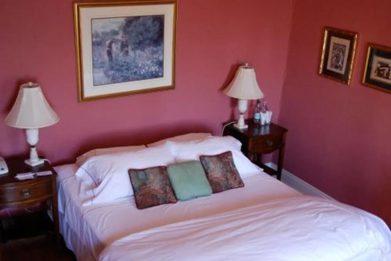 Hotel Manoir Atkinson — ภาพห้องพักและบรรยากาศ