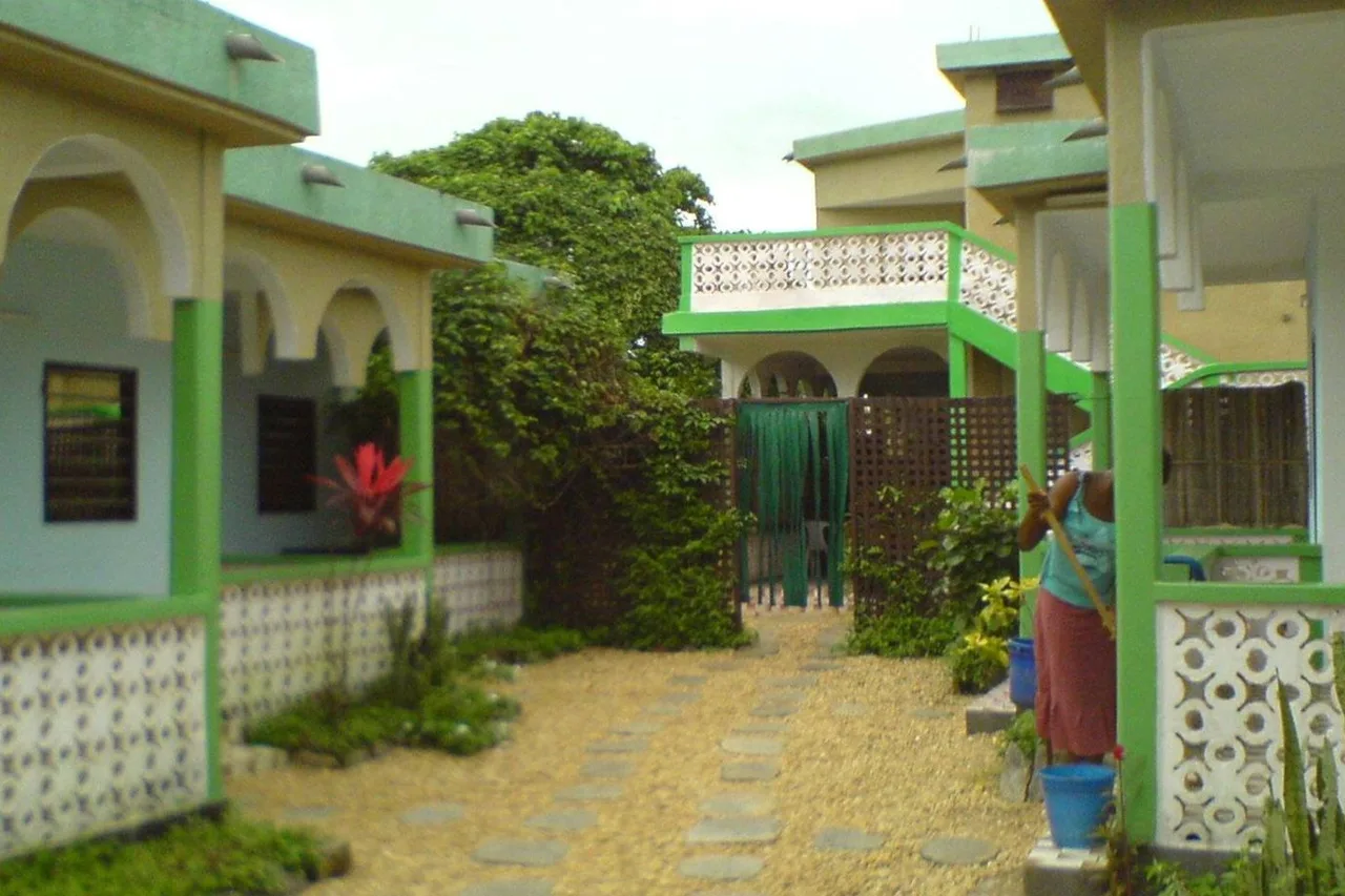 Hotel Marie Antoinette Kara — คารา
