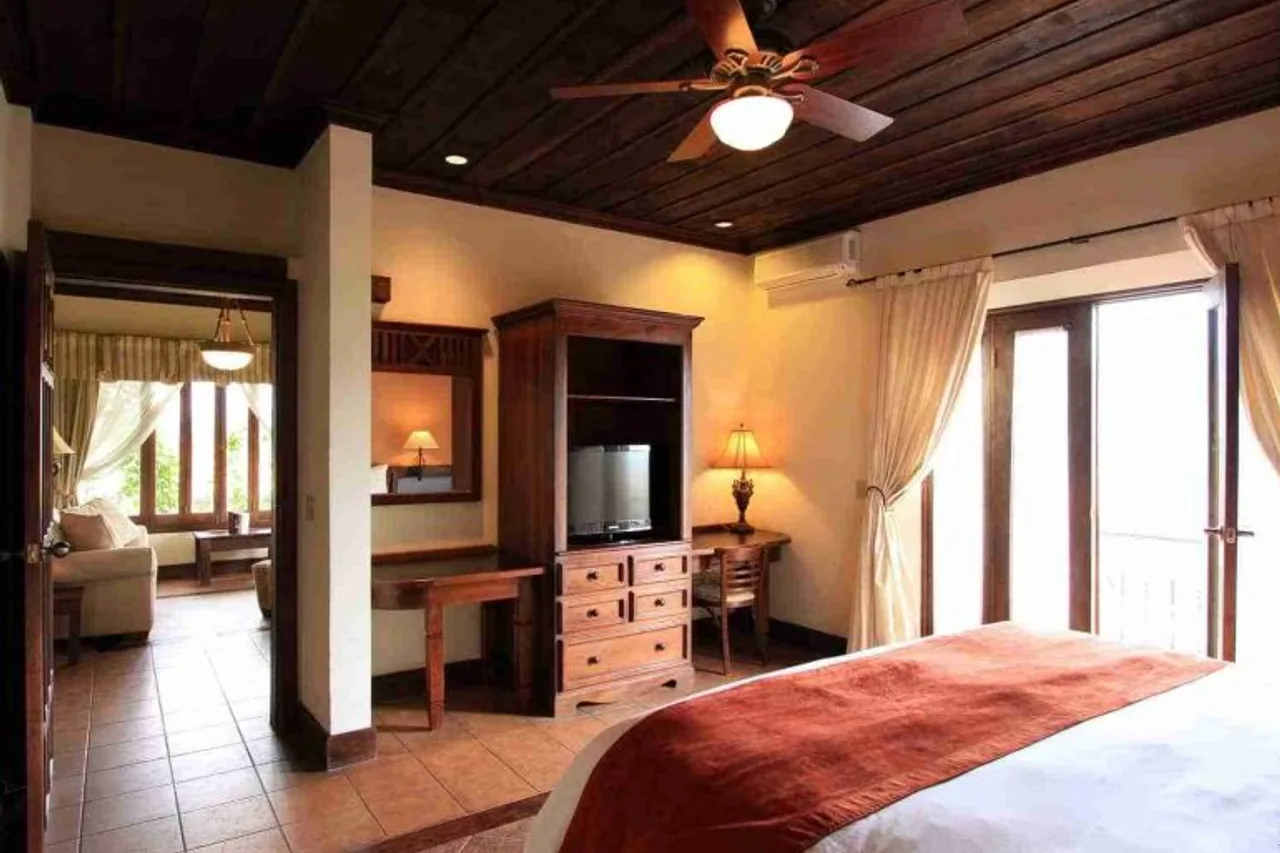 Hotel Marina Copan — ภาพห้องพักและบรรยากาศ