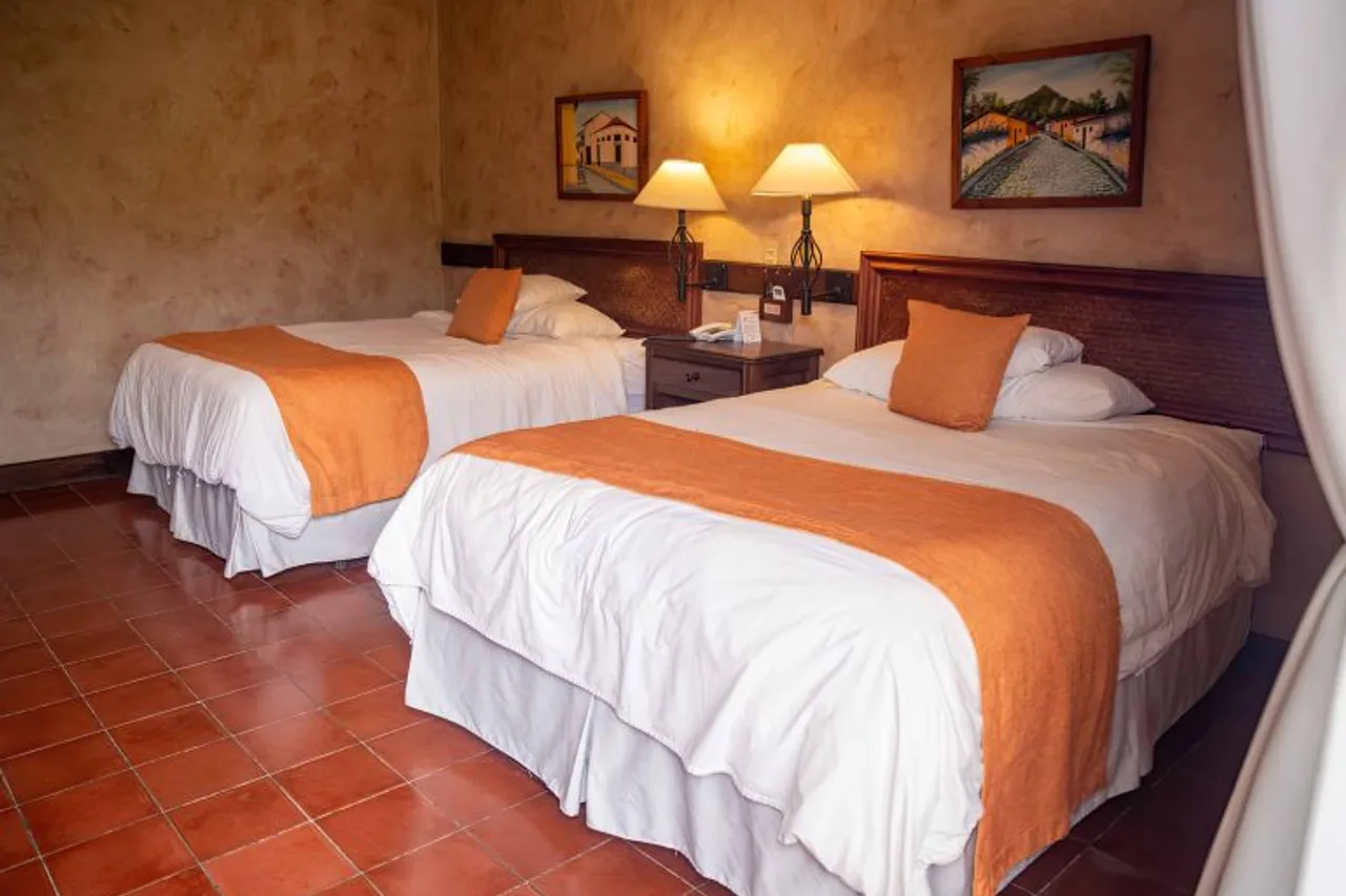 Hotel Marina Copan — ภาพห้องพักและบรรยากาศ