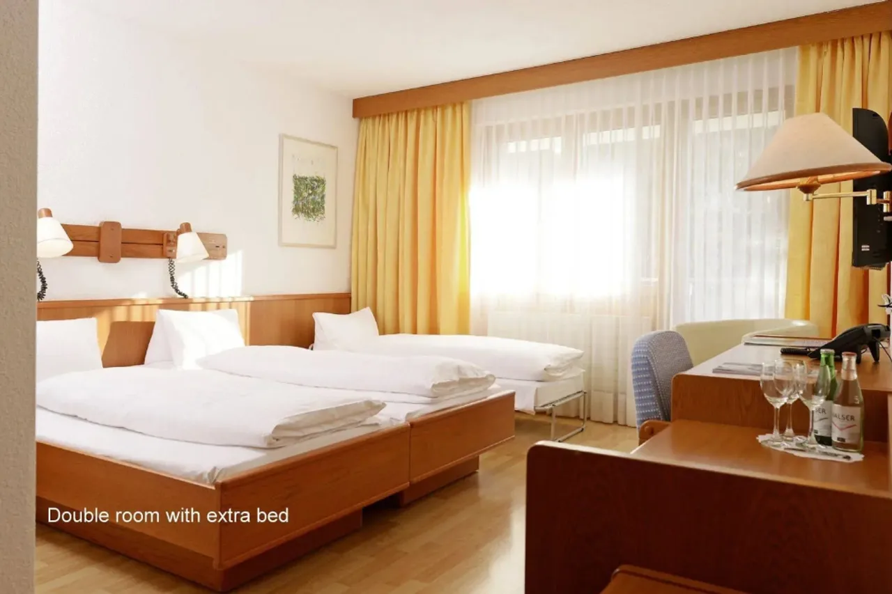 Hotel Restaurant Meierhof Triesen — ภาพห้องพักและบรรยากาศ