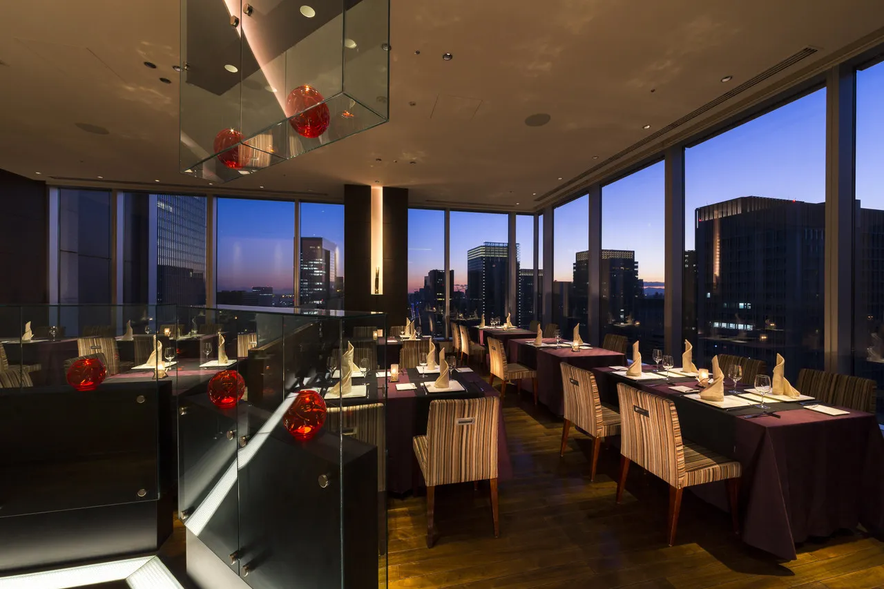 Hotel Metropolitan Tokyo Marunouchi — rooms and atmosphere