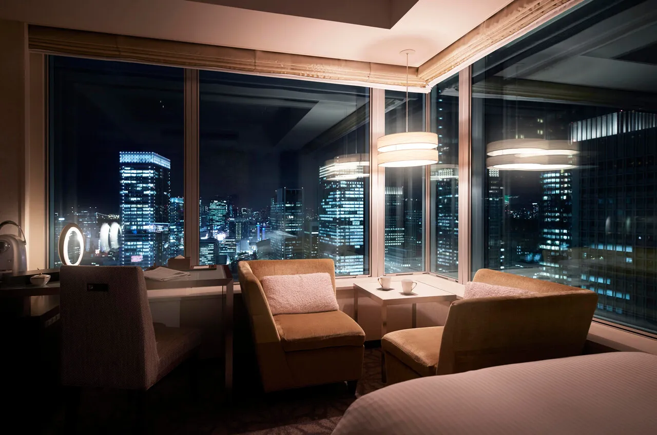 Hotel Metropolitan Tokyo Marunouchi — rooms and atmosphere