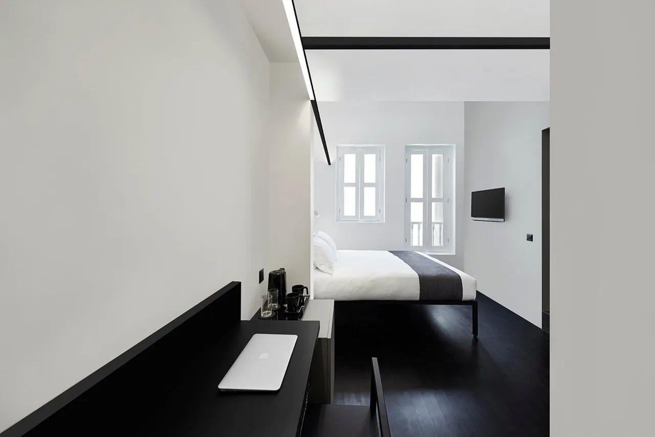 Hotel Mono — ภาพห้องพักและบรรยากาศ