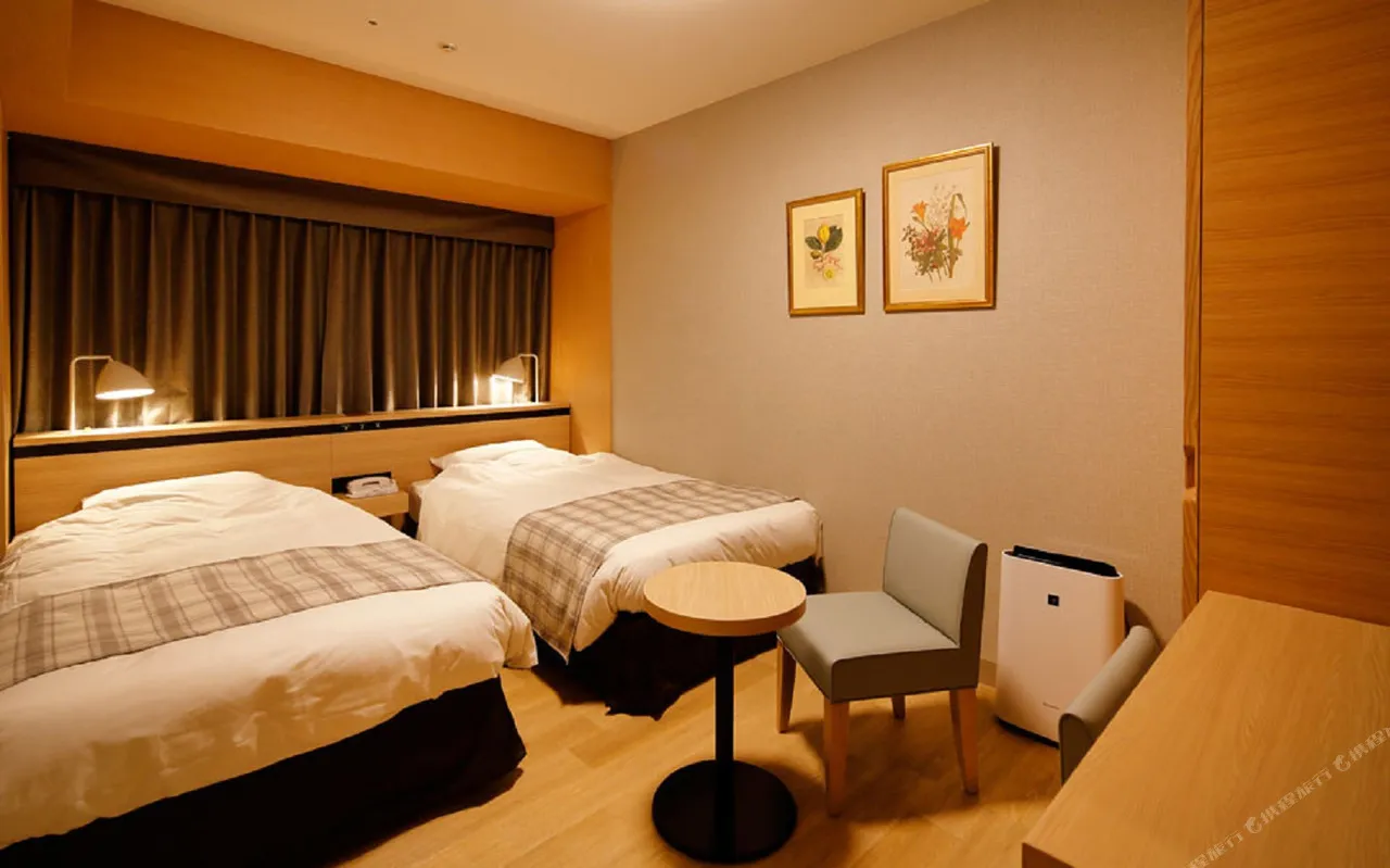 Hotel Monte Hermana Fukuoka — rooms and atmosphere