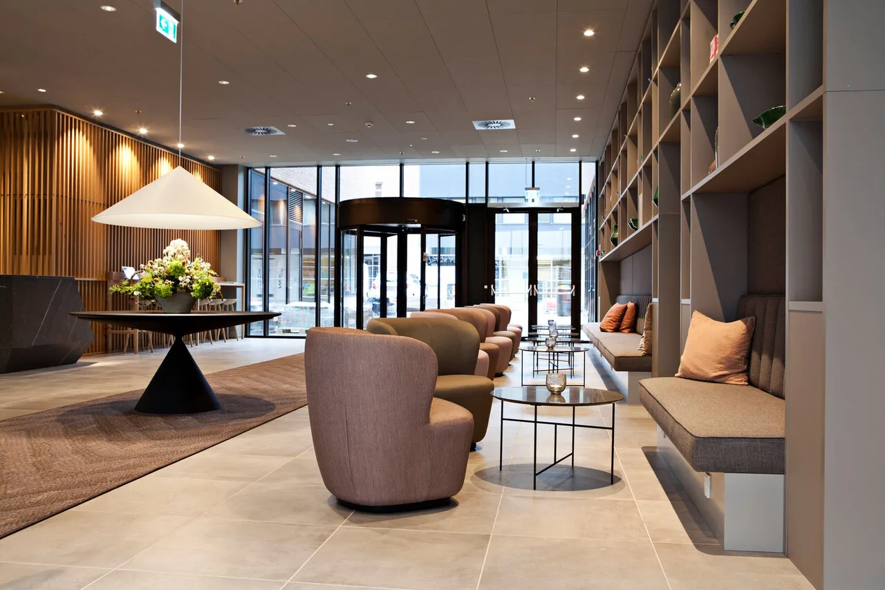 Hotel Odeon — ภาพห้องพักและบรรยากาศ