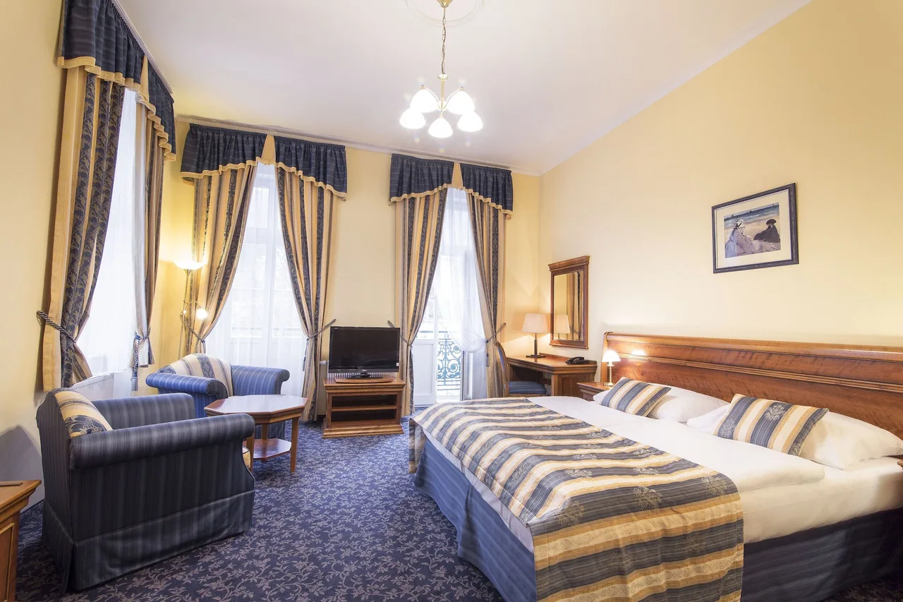 Hotel Ontario Garni — ภาพห้องพักและบรรยากาศ