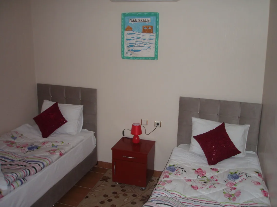 Hotel Pamukkale — rooms and atmosphere