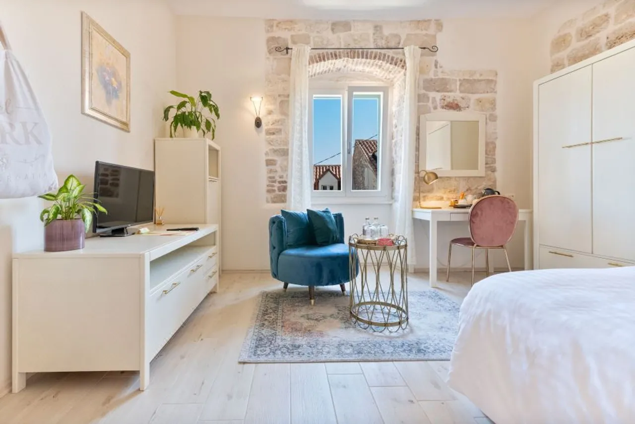 Heritage Hotel Park Hvar — ภาพห้องพักและบรรยากาศ