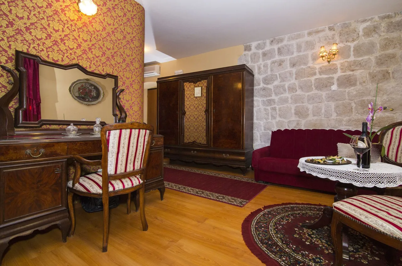 Hotel Pasike — rooms and atmosphere