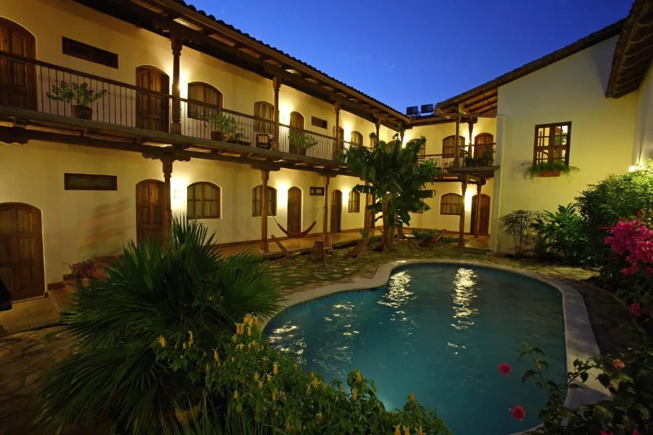 Hotel Patio del Malinche — ภาพห้องพักและบรรยากาศ