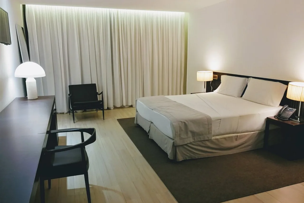 Hotel Pérola — ภาพห้องพักและบรรยากาศ