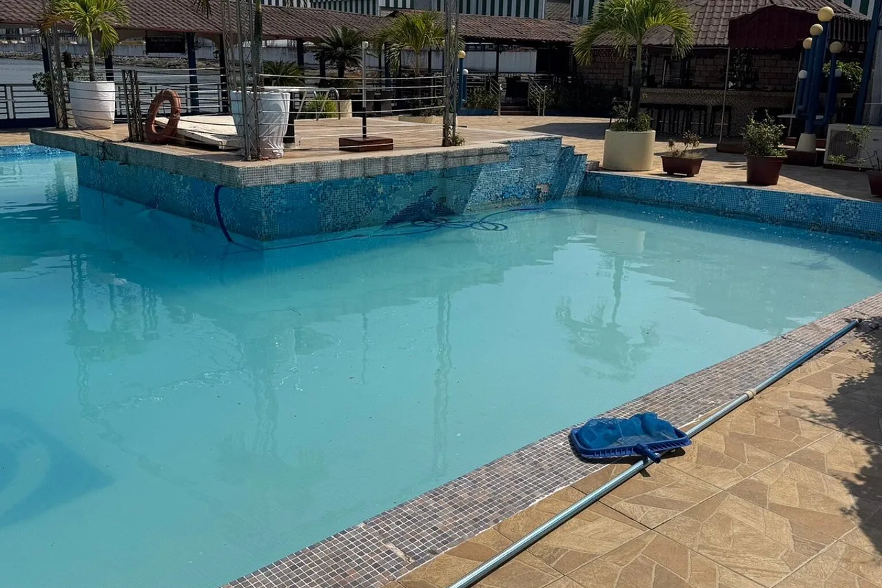 Hotel Petit Bateau — ภาพห้องพักและบรรยากาศ