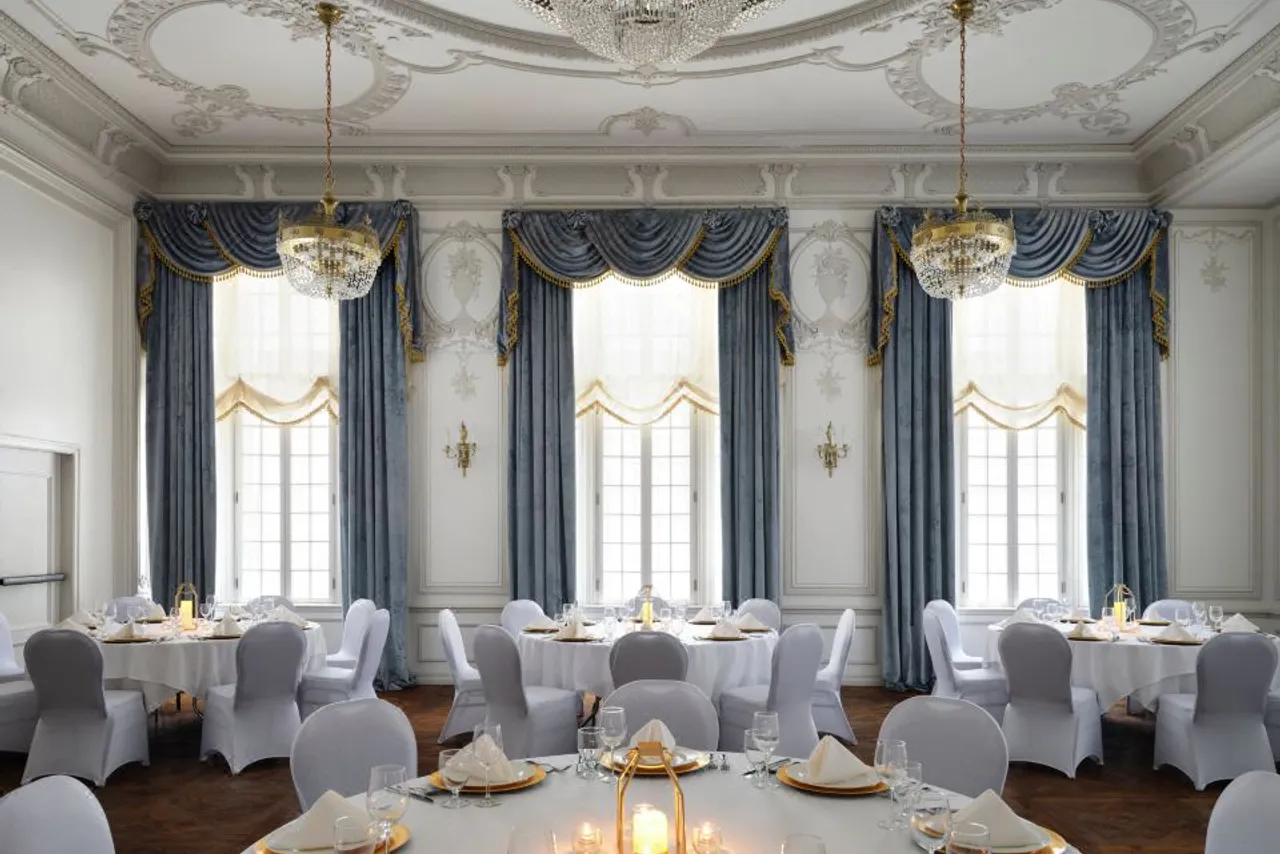 Hotel Phillips Kansas City, Curio Collection by Hilton — ภาพห้องพักและบรรยากาศ